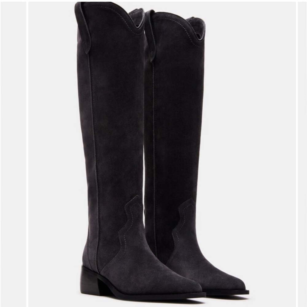 Steve Madden Gray Suede Boots
